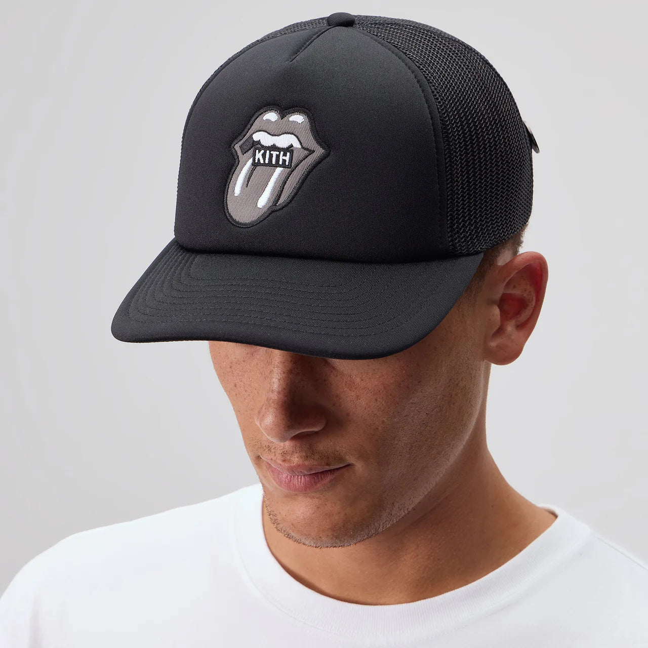 KITH The Rolling Stones Nolan Trucker Hat 卡車帽