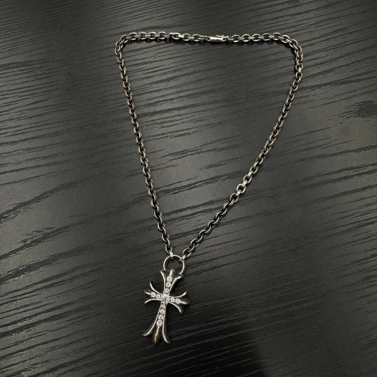 Chrome Hearts Paper Chain Small Cross With Diamonds 一體鏈