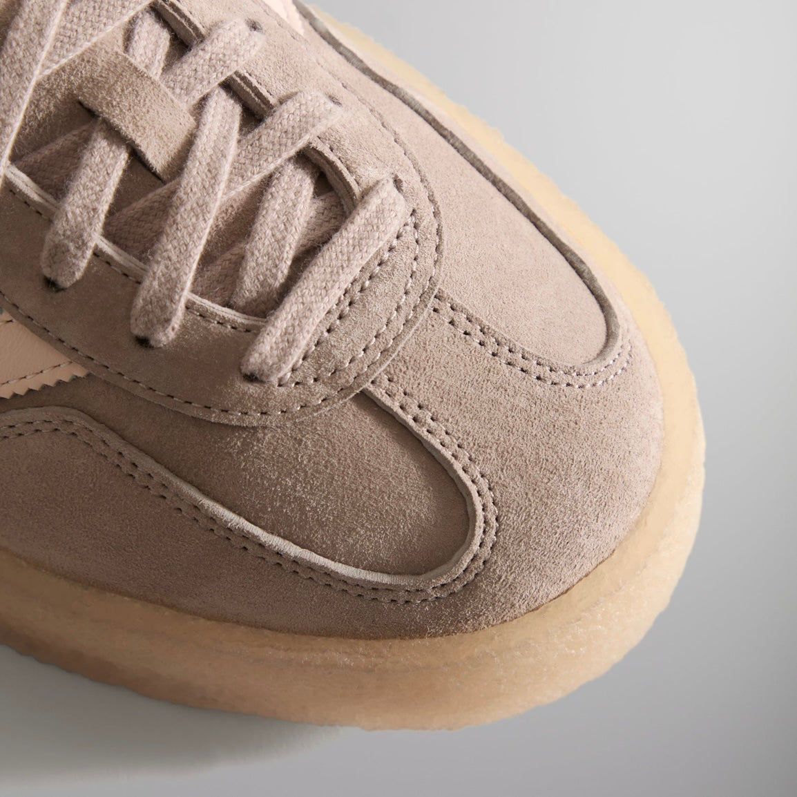 KITH The 8th St Gazelle Indoor Clarks Originals 球鞋