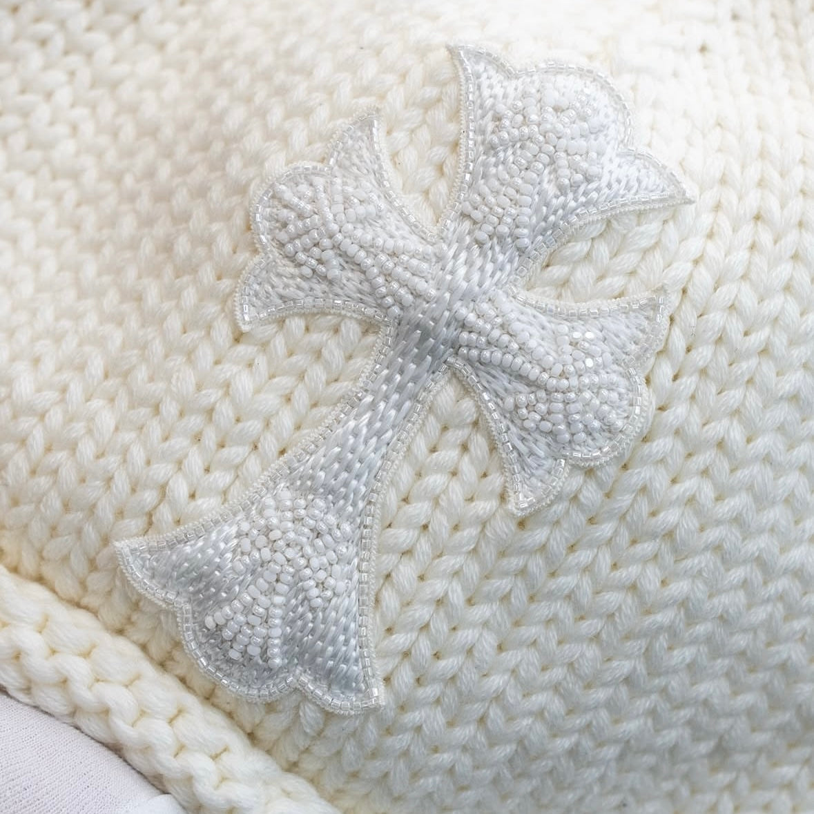 Chrome Hearts Cashmere Beaded Cross Patch Beanie 毛帽