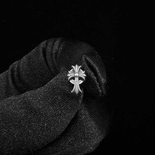 Chrome Hearts Cross Stud Earrings 單支耳環