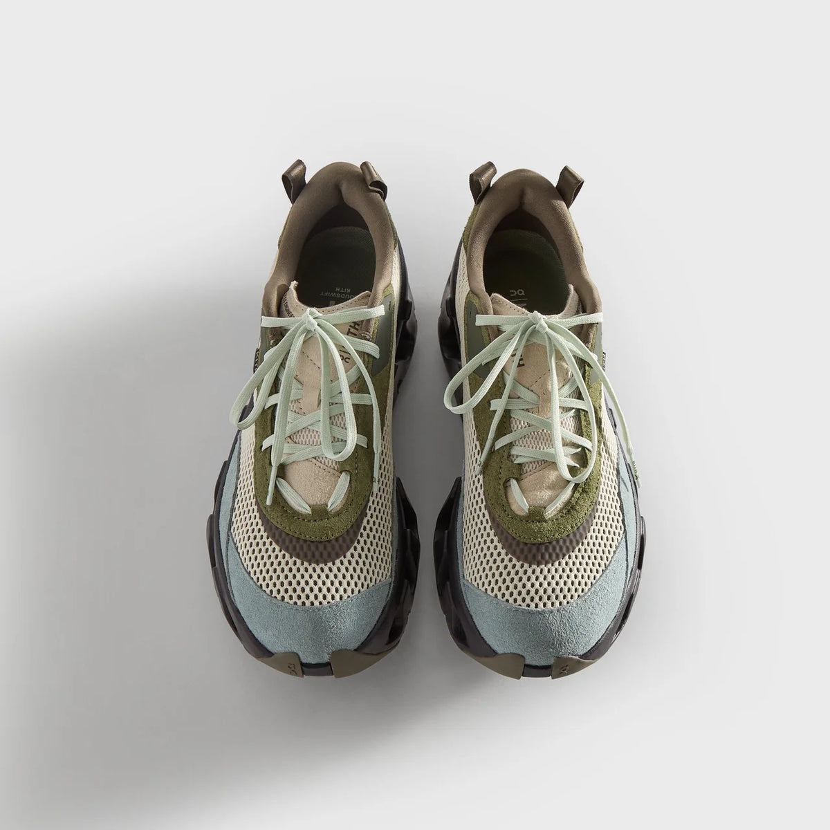 KITH FOR ON K-TECH 2 - Grain / Taiga 球鞋