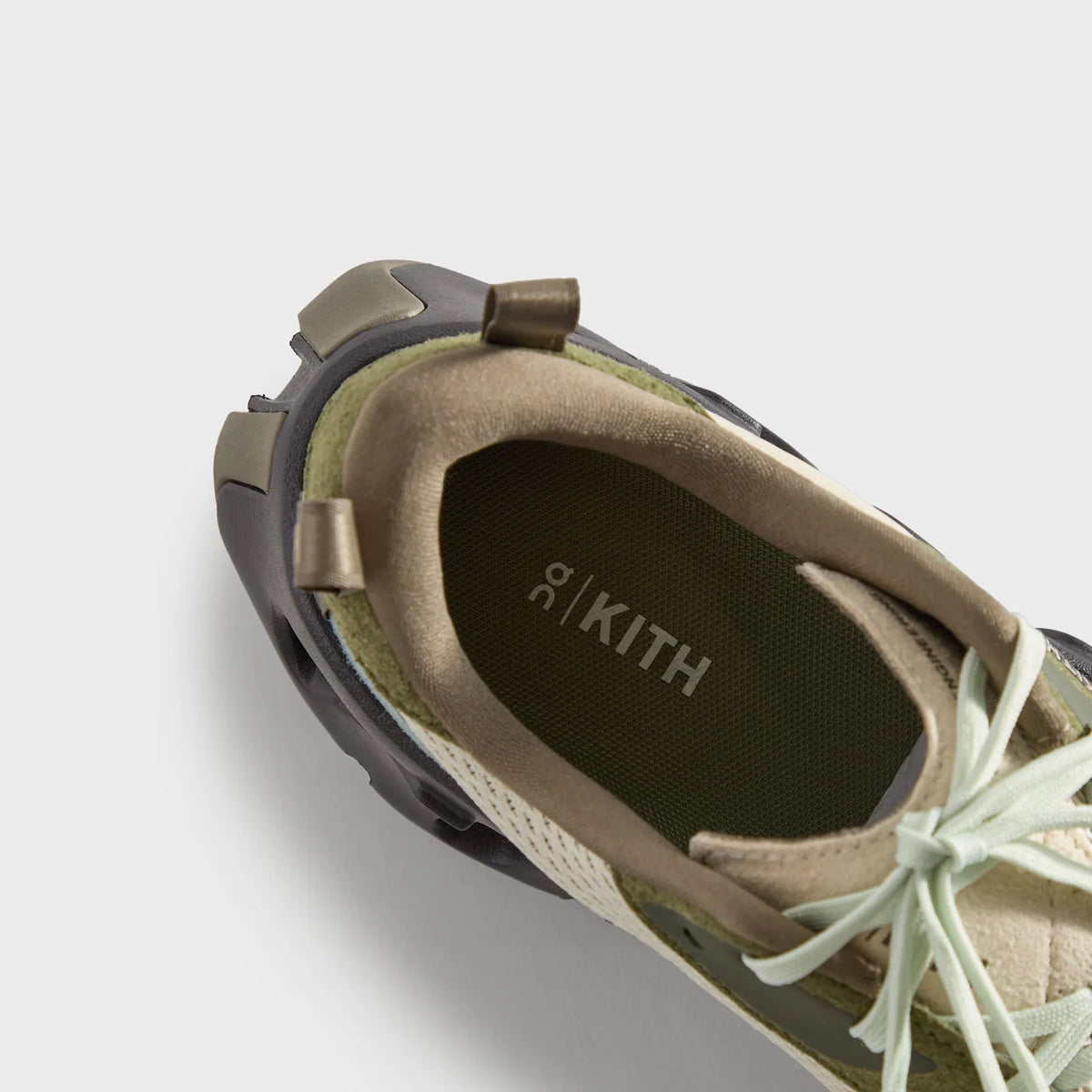 KITH FOR ON K-TECH 2 - Grain / Taiga 球鞋