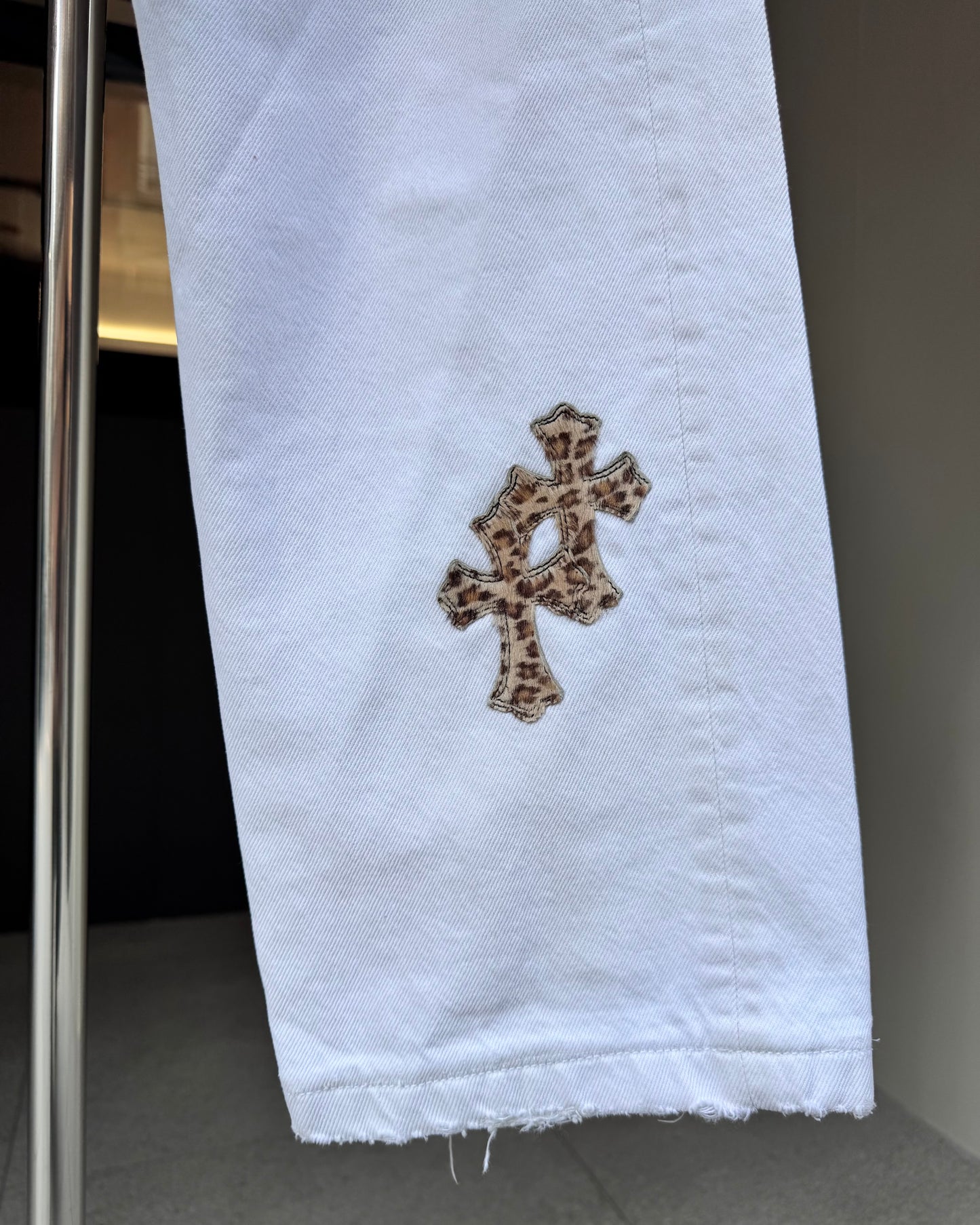 Chrome Hearts Levi’s 501 Leopard Cross Patch Jeans 牛仔褲
