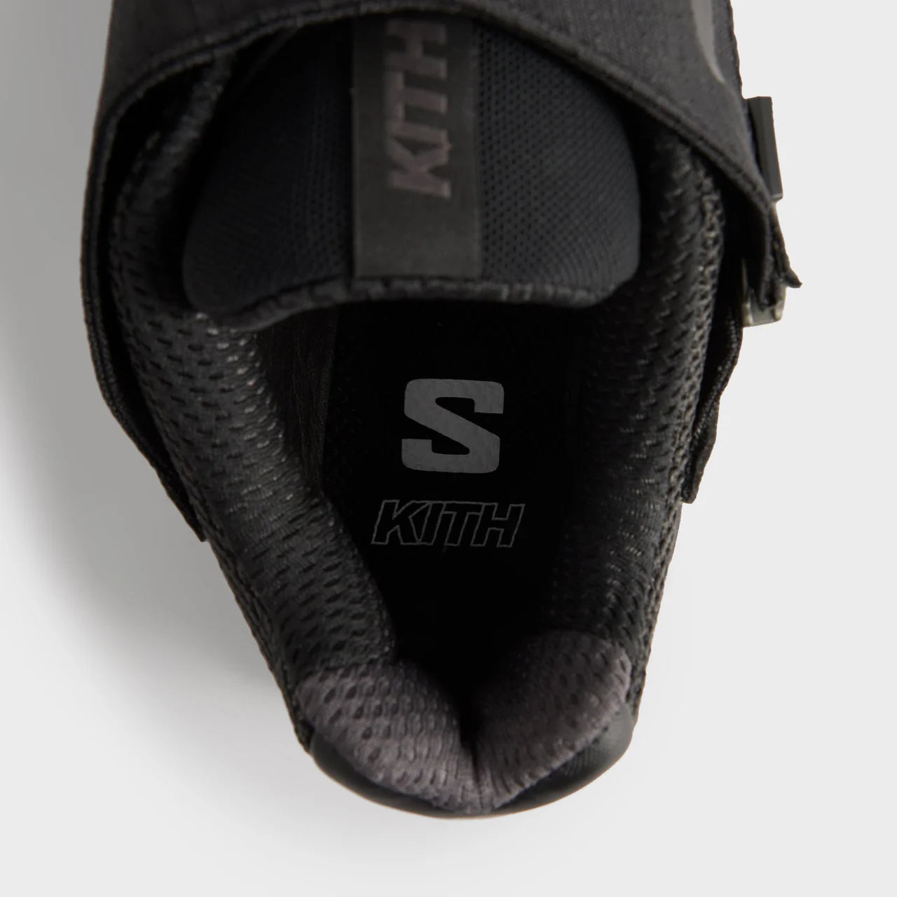 KITH FOR SALOMON XT-VOYAGER 2 - BLACK / BLACK / BLACK 球鞋