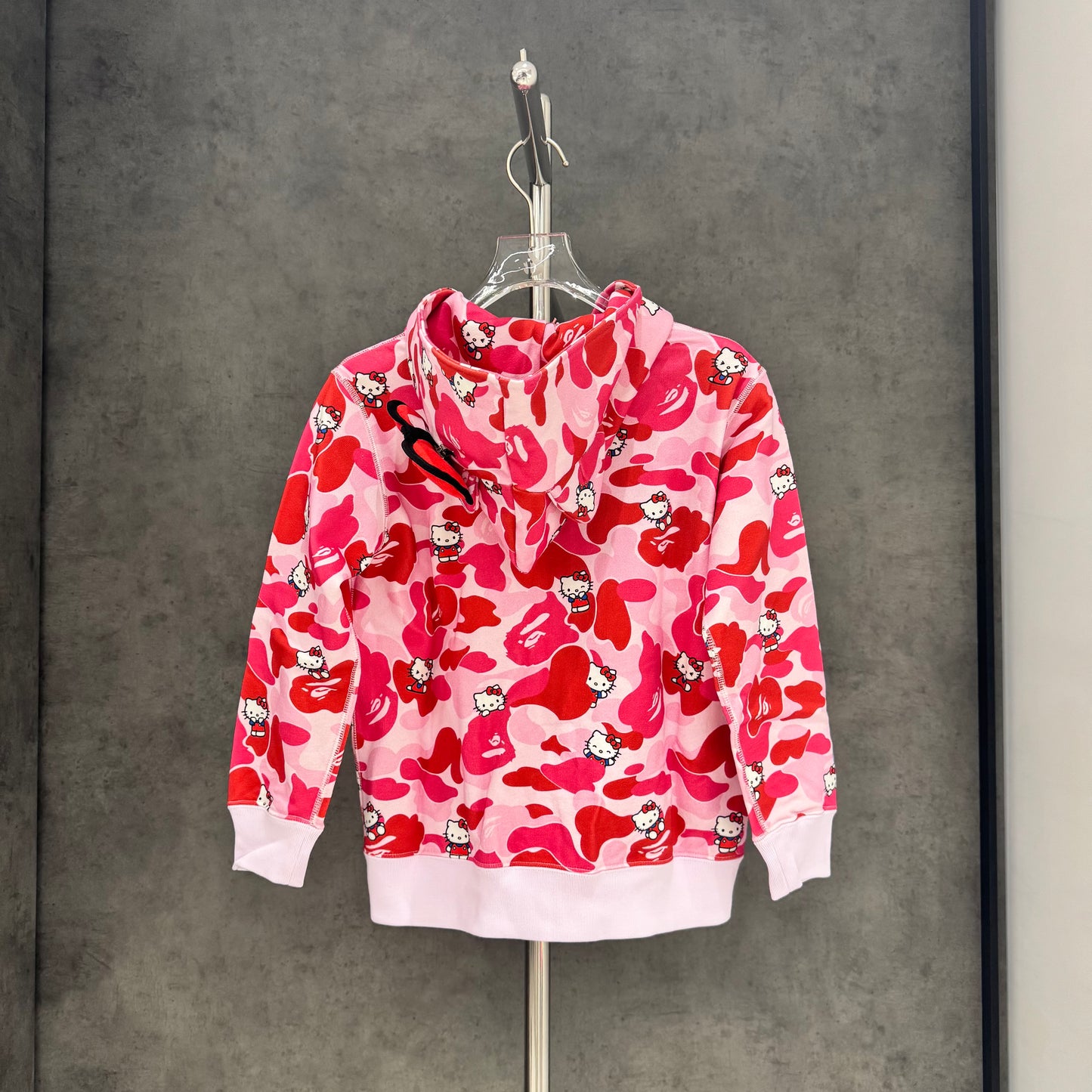 BAPE Kids Sanrio Hello Kitty Camo Full Zip Hoodie 童版 拉鍊外套