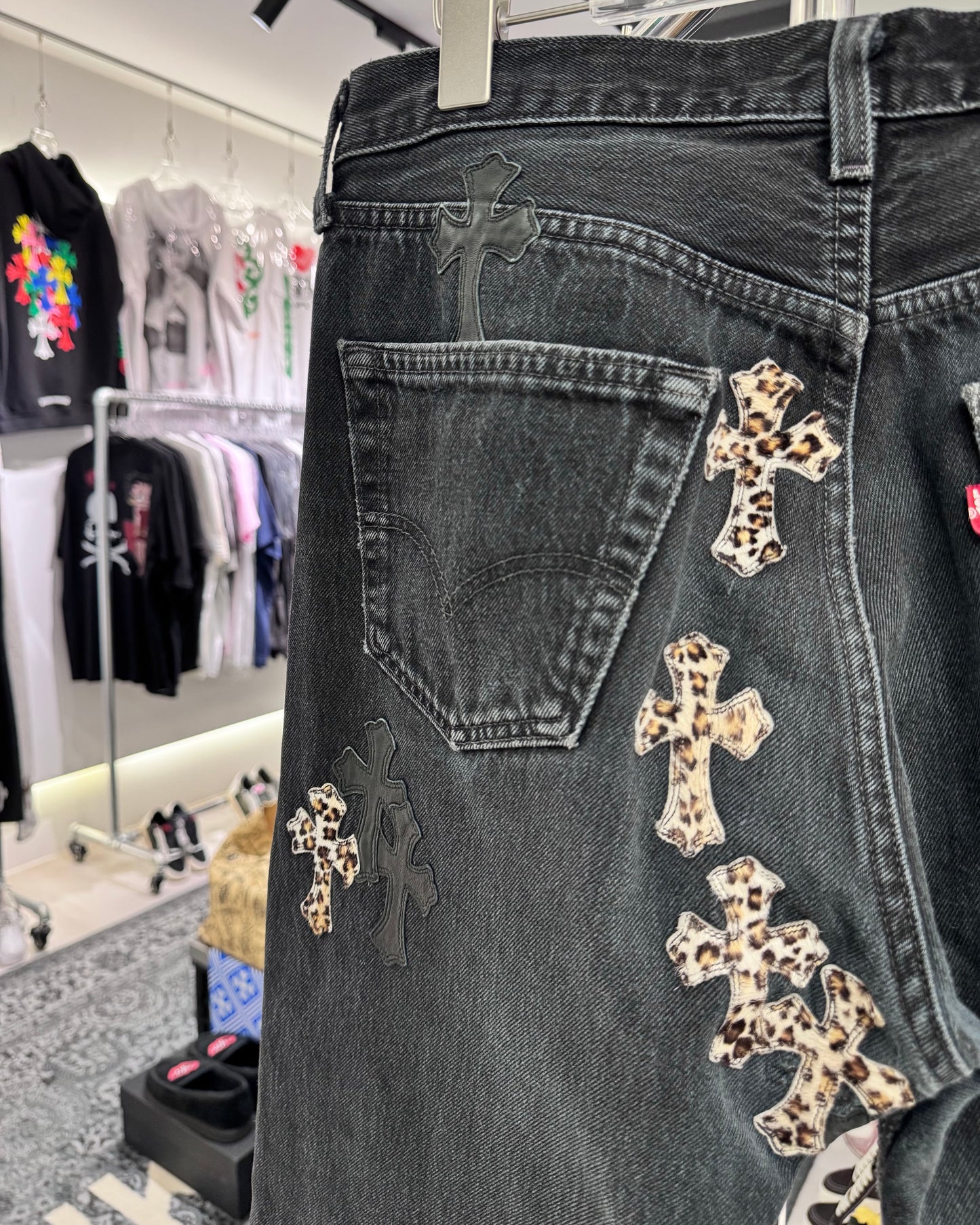 Chrome Hearts Levi’s 501 Leopard Cross Patch Jeans 牛仔褲