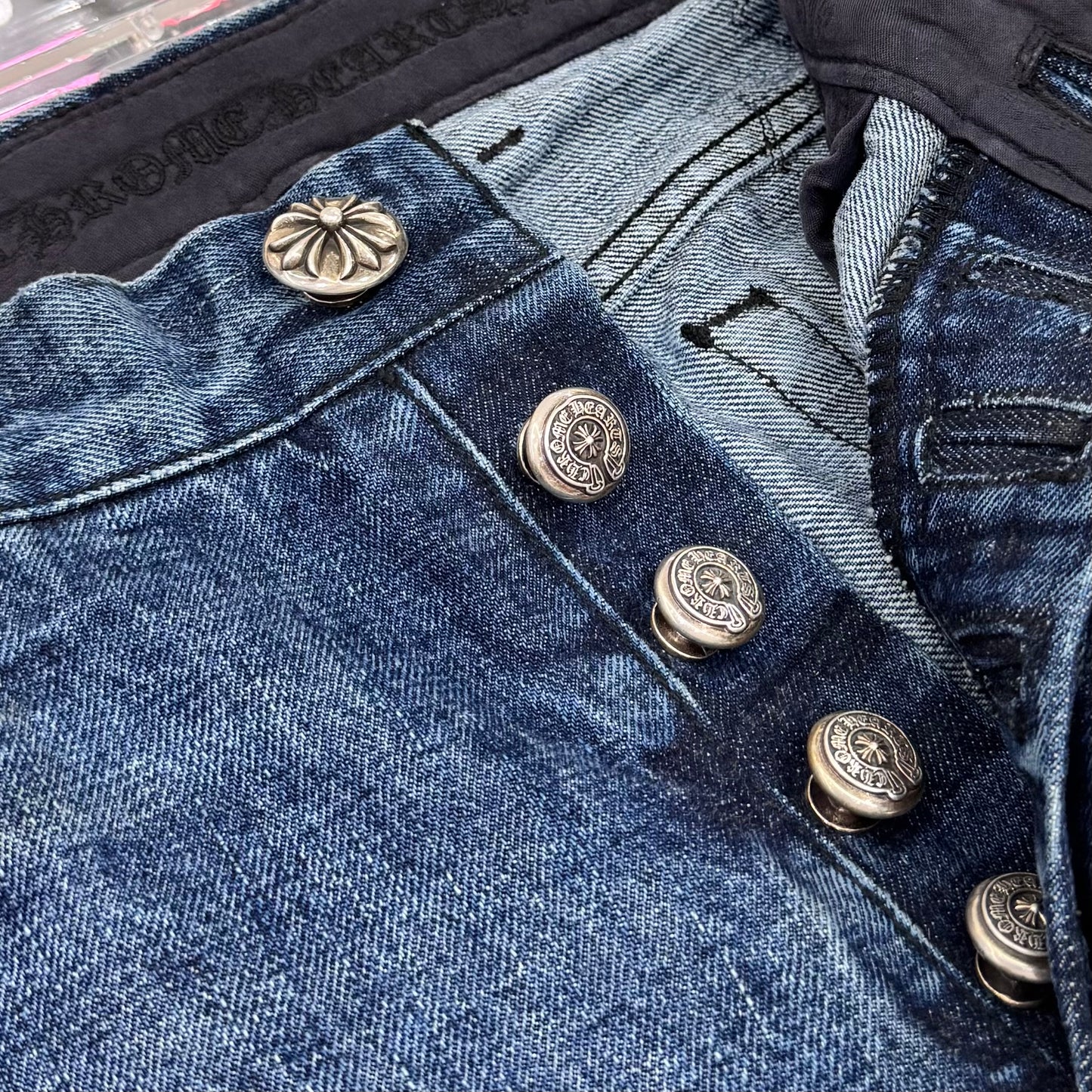 Chrome Hearts Fleur Knee Patch Jeans 牛仔褲