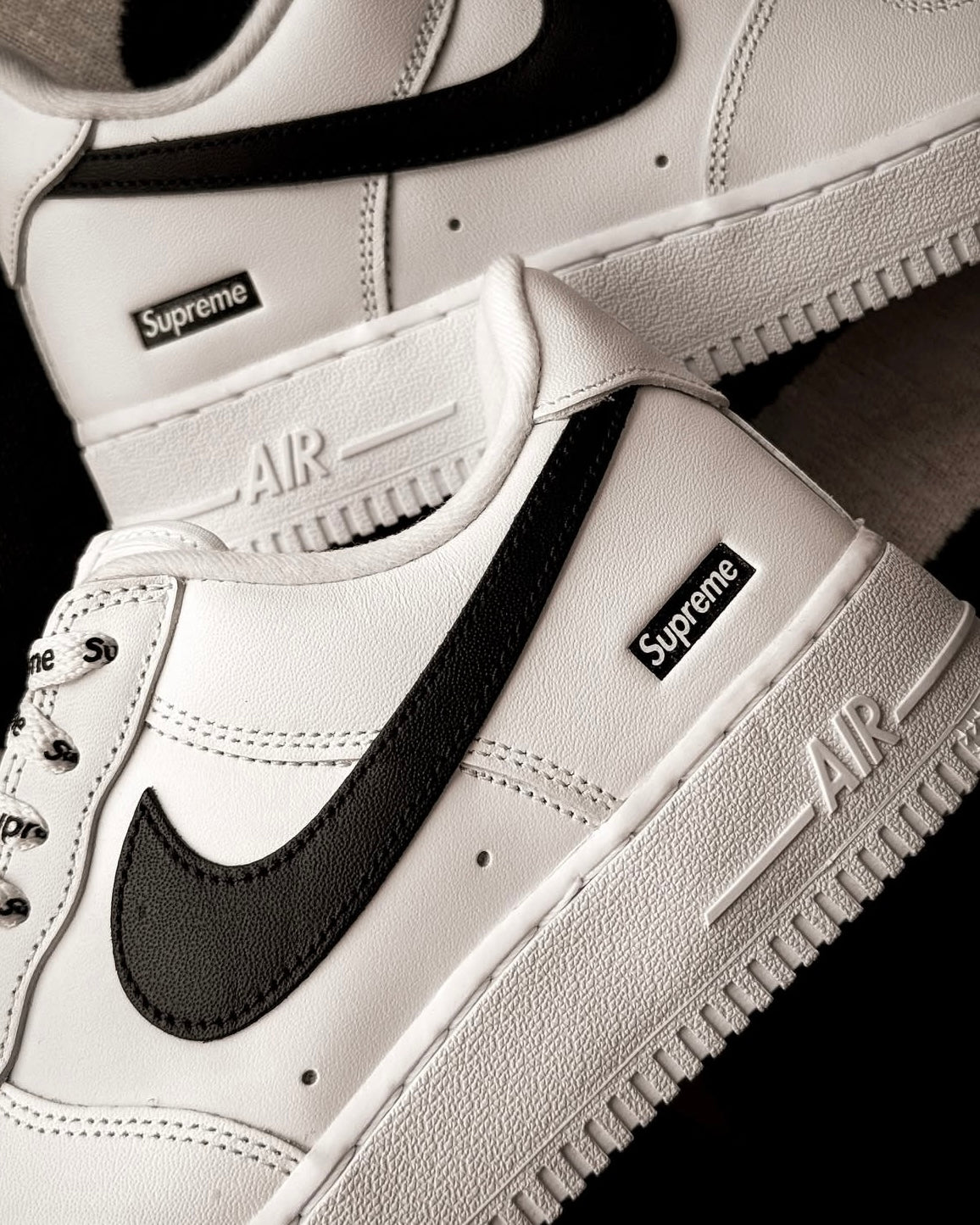 Supreme 25FW Nike Air Force 1 Low 球鞋