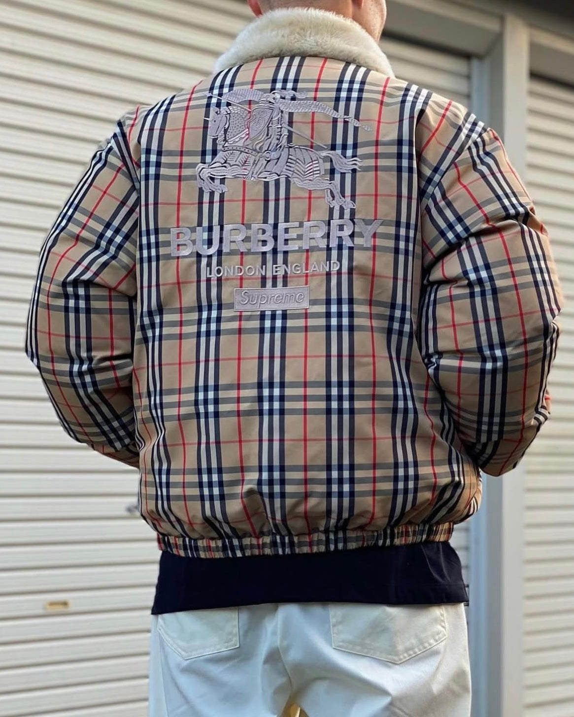 Supreme 22SS Burberry Puffer Jacket 羽絨外套
