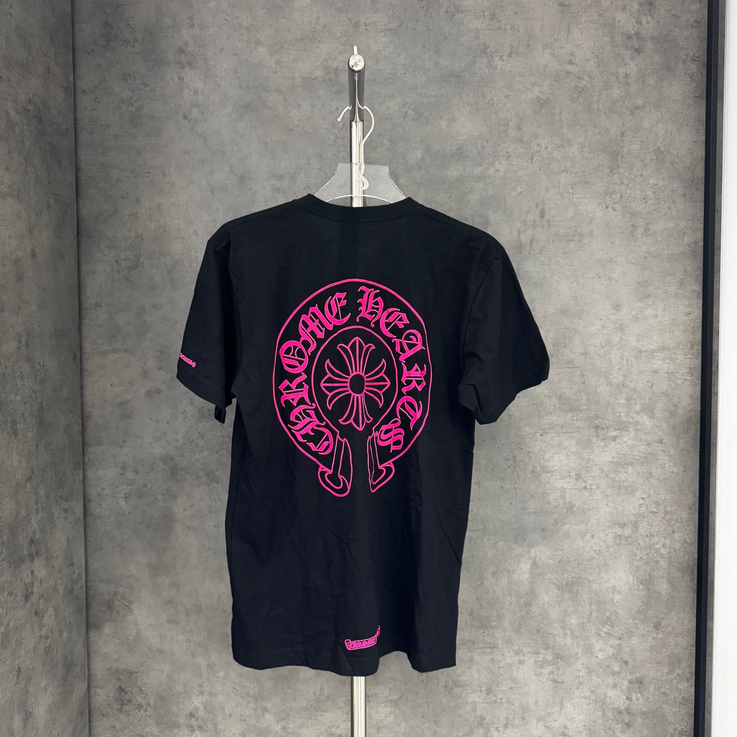 Chrome Hearts Pink Horseshoe Pocket Tee 短T