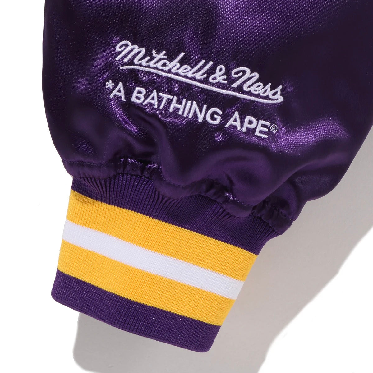 BAPE M&N NBA LA Lakers Satin Jacket 湖人 棒球外套