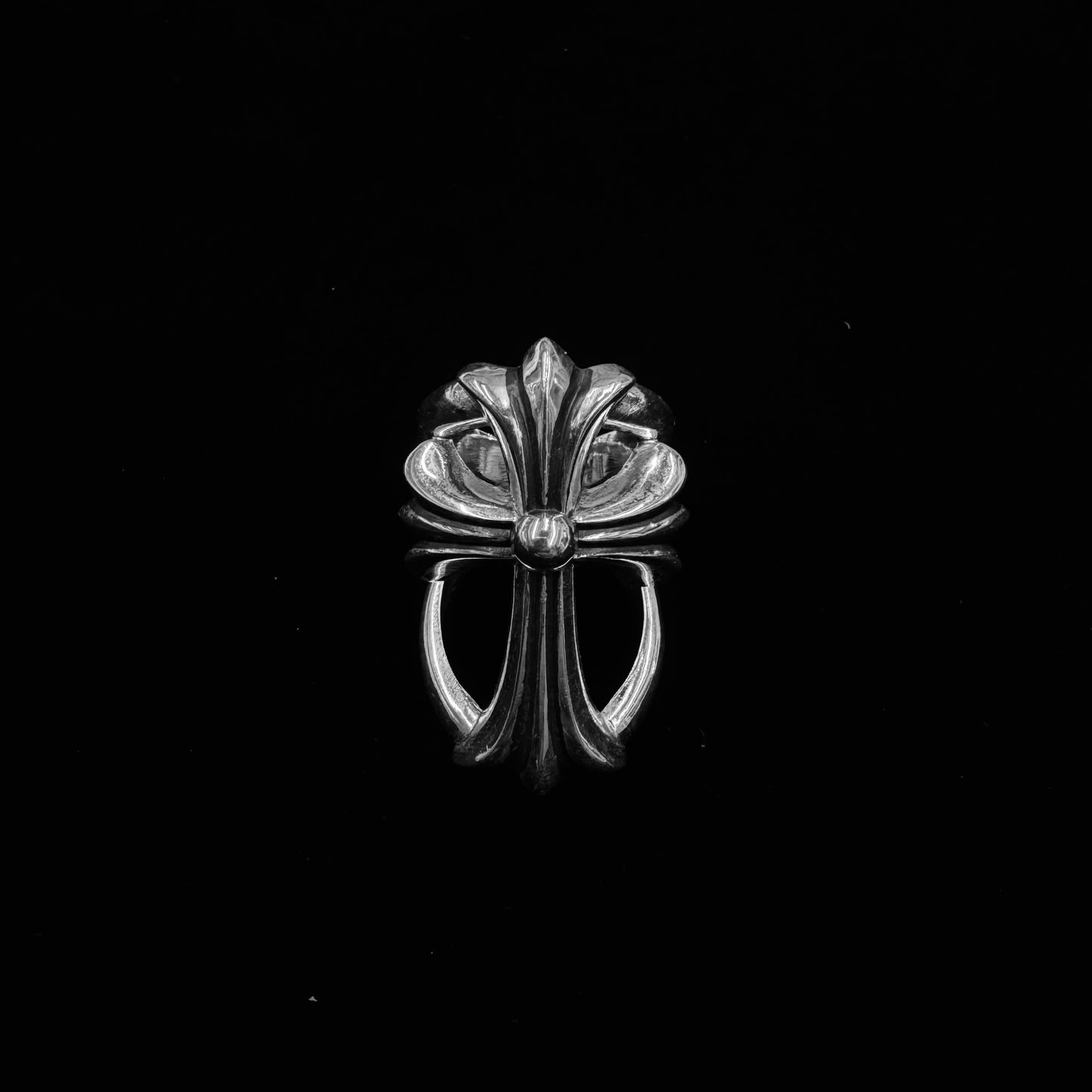 Chrome Hearts Infinity Cross Ring 戒指