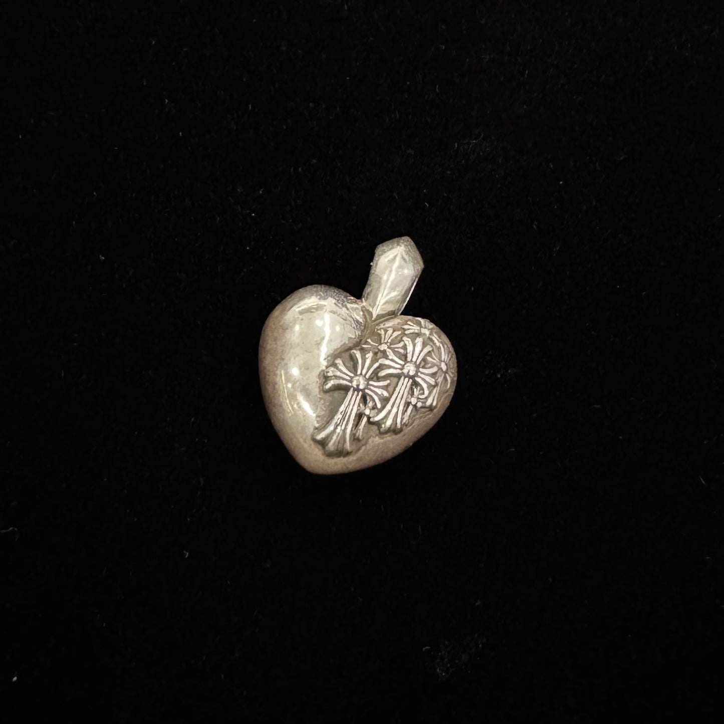 Chrome Hearts Heart Cemetery Pendant 吊墜