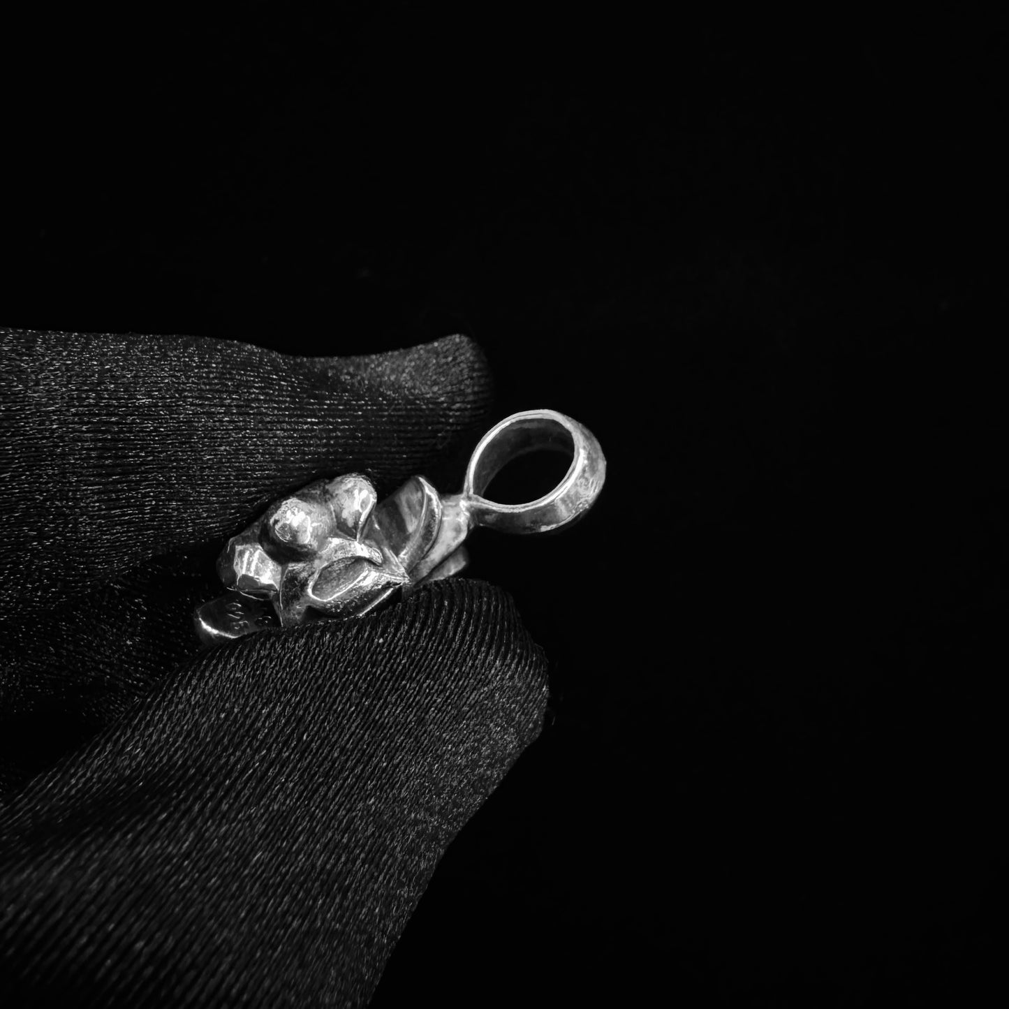 Chrome Hearts CH Plus Pendant 吊墜