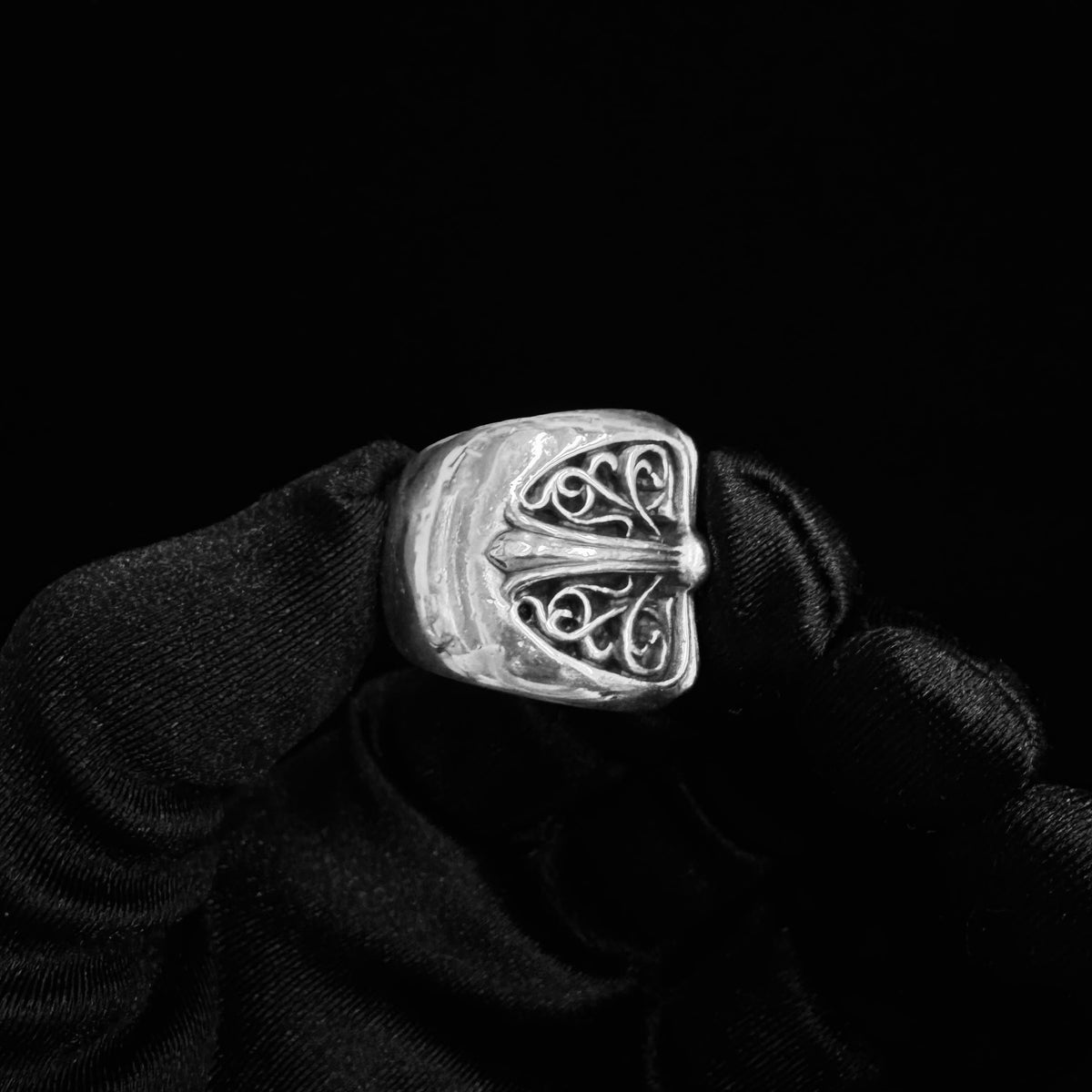 Chrome Hearts Oval Ring 戒指
