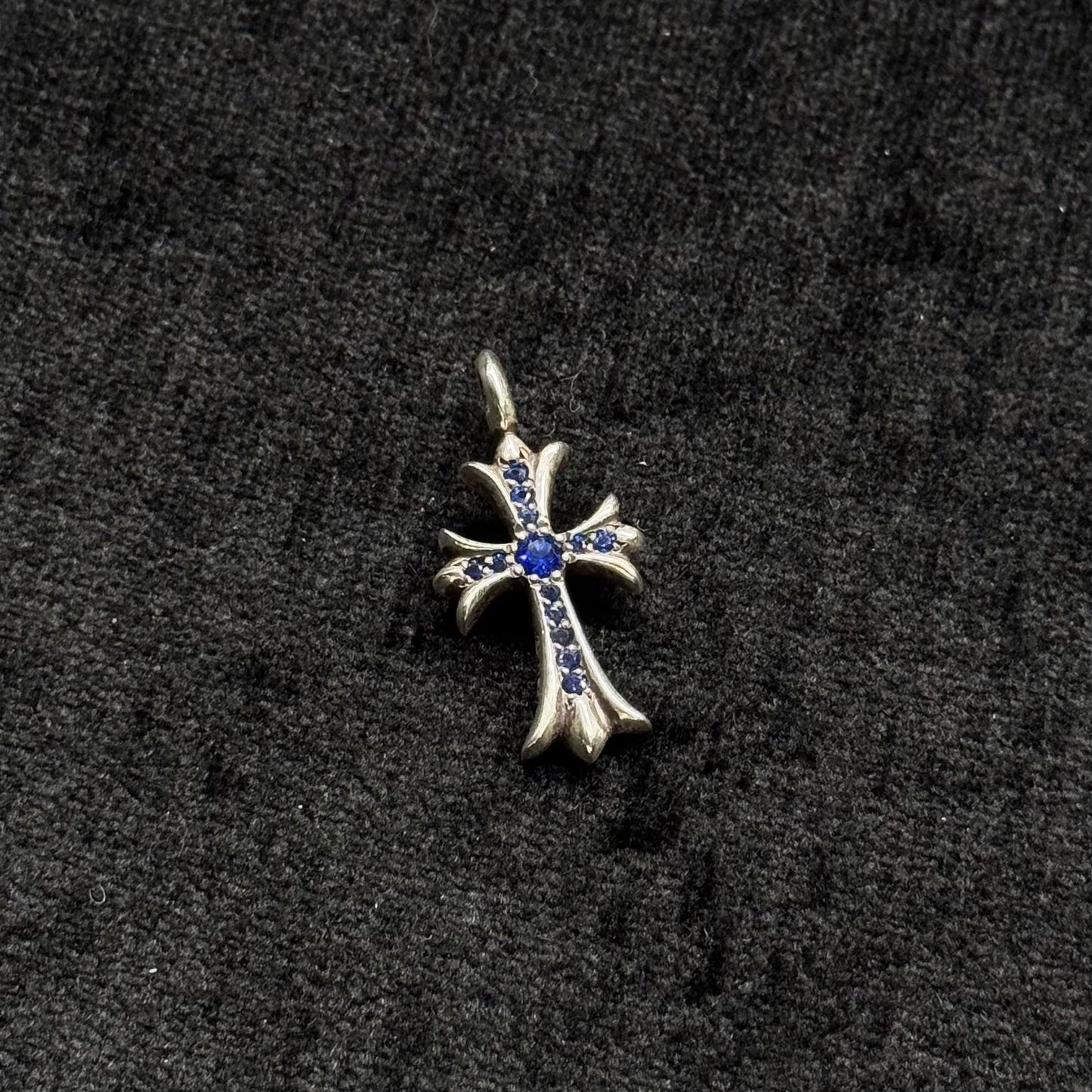 Chrome Hearts Tiny Cross Pendant Blue Diamond 藍寶石十字 吊墜