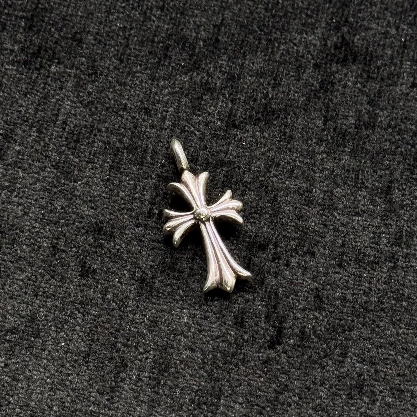 Chrome Hearts Tiny Cross Pendant Blue Diamond 藍寶石十字 吊墜
