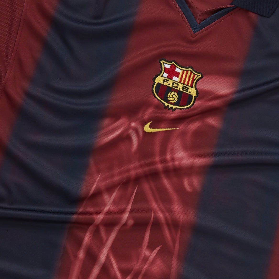Travis Scott Cactus Jack NIKE FC BARCELONA Retro 2000/01 Home Skeleton Jersey 球衣
