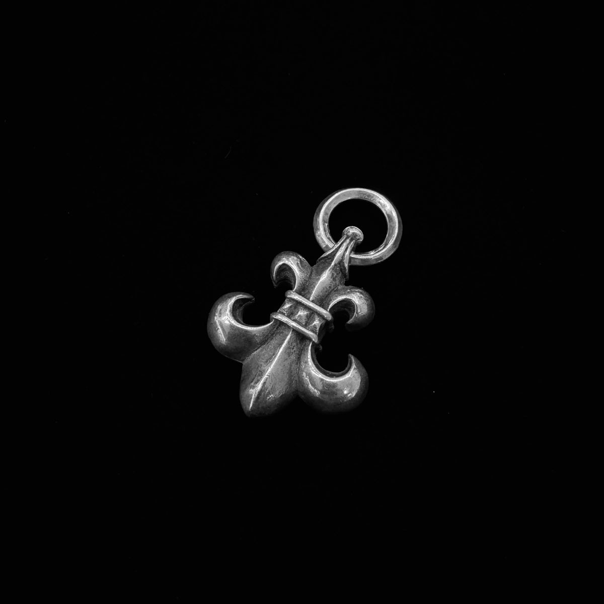 Chrome Hearts Fleur Pendant 吊墜