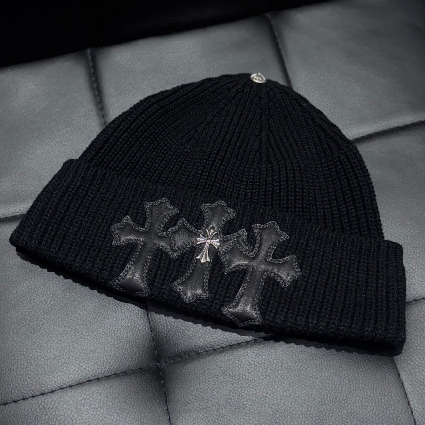 Chrome Hearts Cross Embellished Bait & Tackle Beanie 毛帽